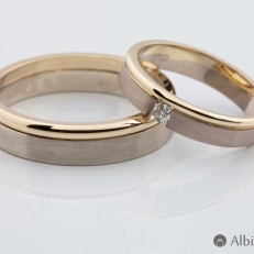 trouwringen Albino Ringen van Sjaak Knijn unieke trouwringen