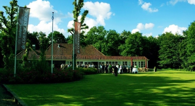 de Coendersborg, landgoed in de stad een verborgen parel in Groningen...